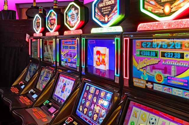 Cluster Pays in Slots